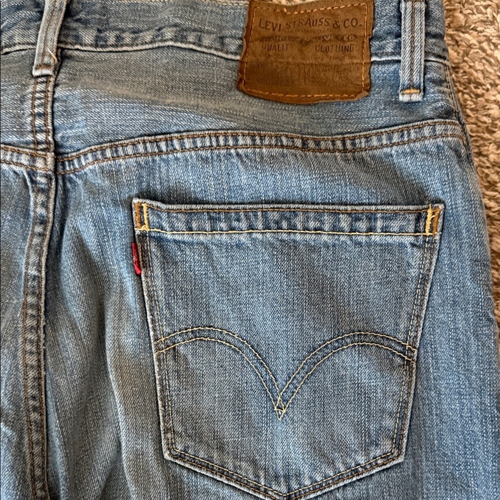 Levi's Men's Bootcut Jeans — Medium Blue Denim - Picture 2 of 5